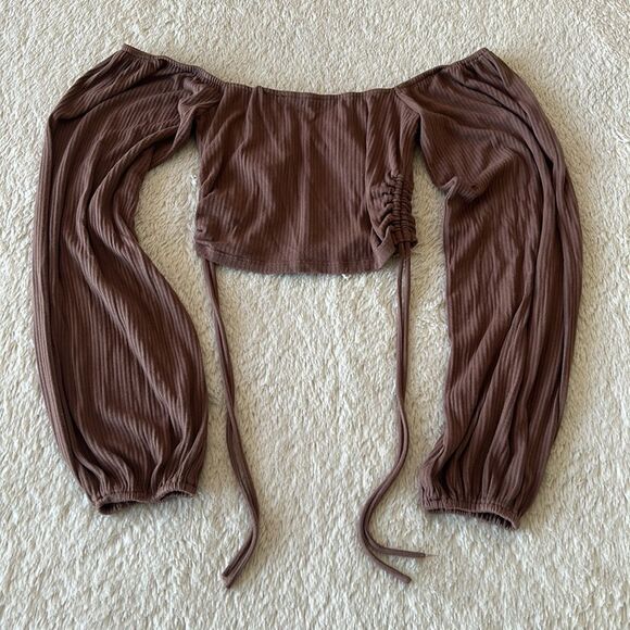 Fashion Nova ruched peasant top brown size small - Picture 4 of 16